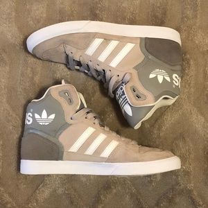 Adidas Original Women’s Extaball Sneakers